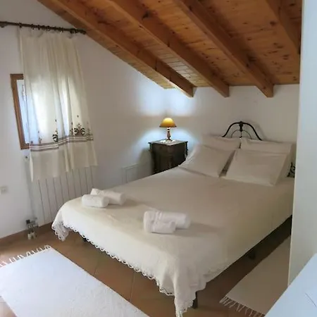Vassili's Apartment, Kefalonia Fiskardo